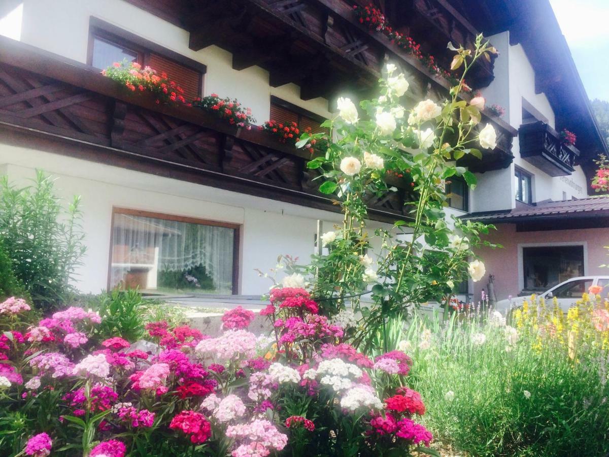 Haus Schnoeller Apartment Bach  Bagian luar foto